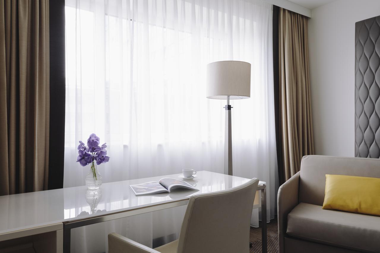 فندق بولمان برلين شفايتزرهوف المظهر الخارجي الصورة A room at the hotel